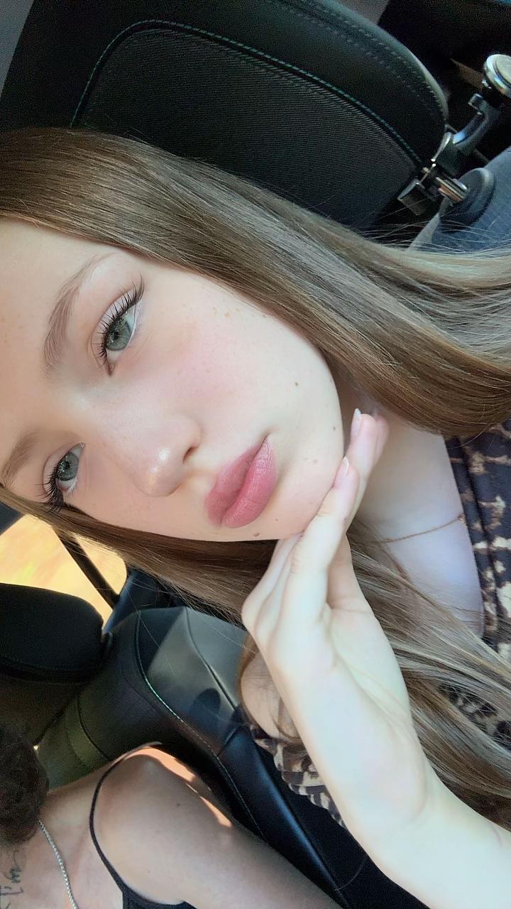@𝐸𝓂𝒾 ˖᯽ ݁˖