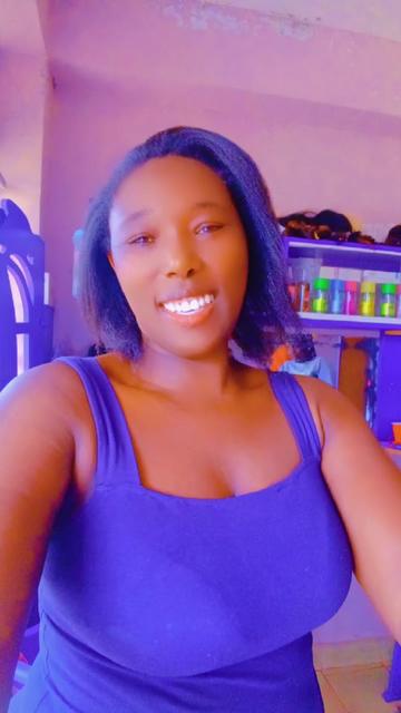 @Nyanchy curvaceous ❣️