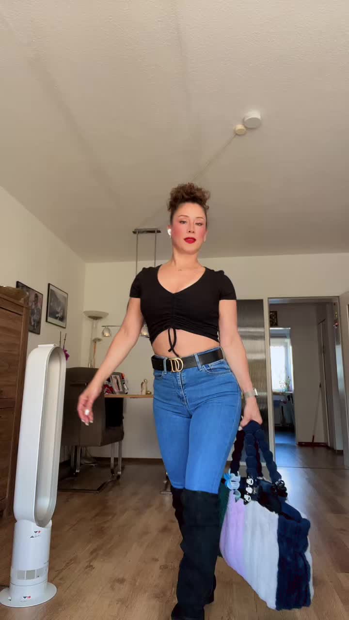 @Isabelita