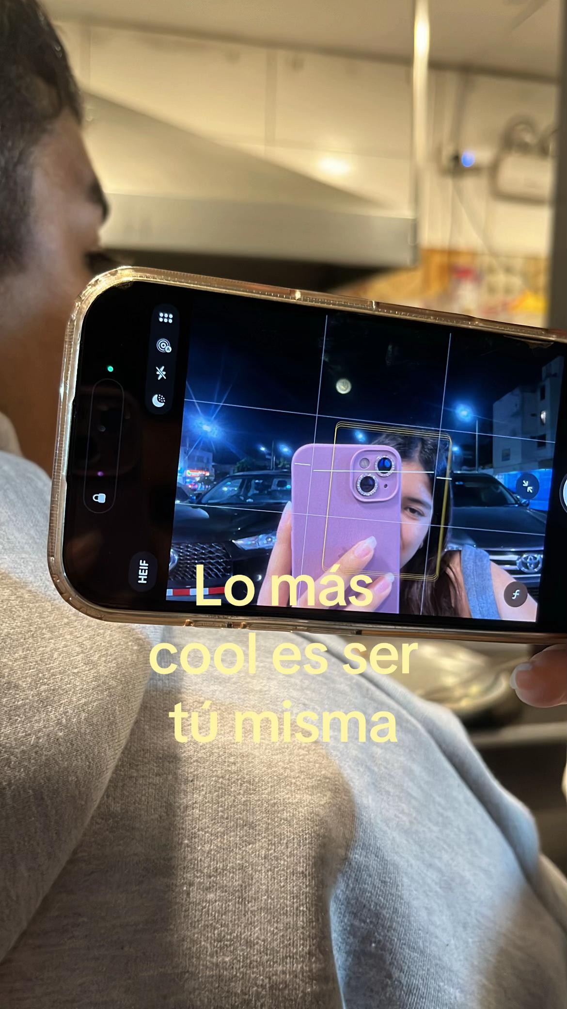 @Mariana Zurita