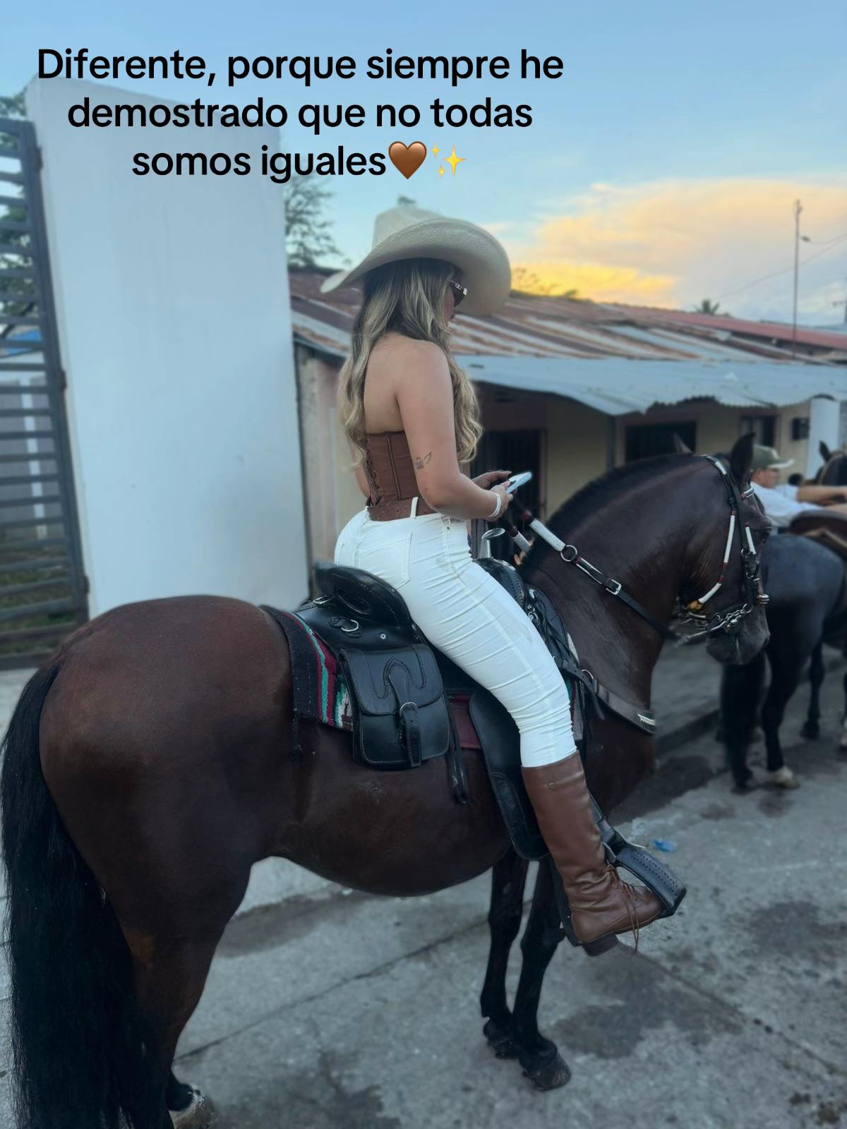 @Alejandra&ensp;Escudero💕
