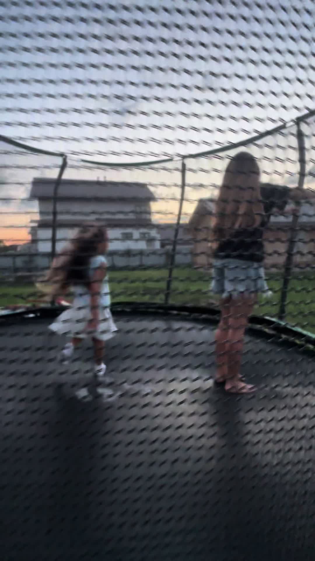 @Амелишка🪽🥥
