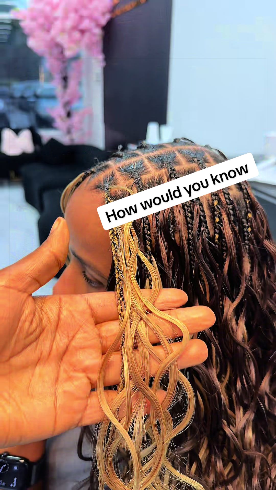 @Vickee braids 💇🏻&zwj;♀️ 🇺🇸