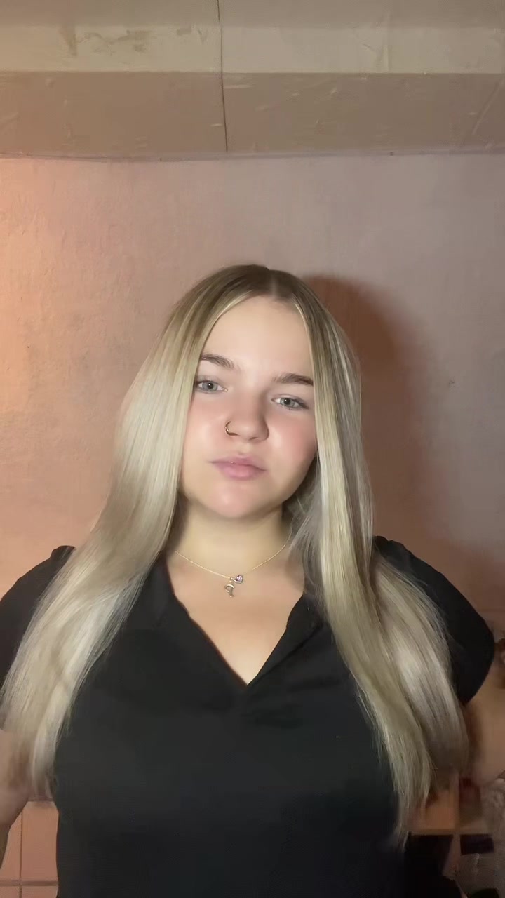 @resonanzblondie