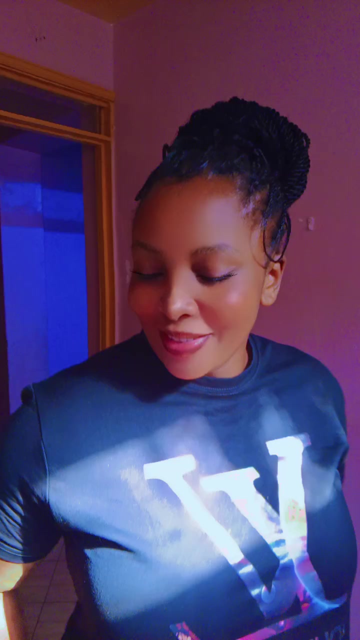 @Rish Muchiri.🦋🌟