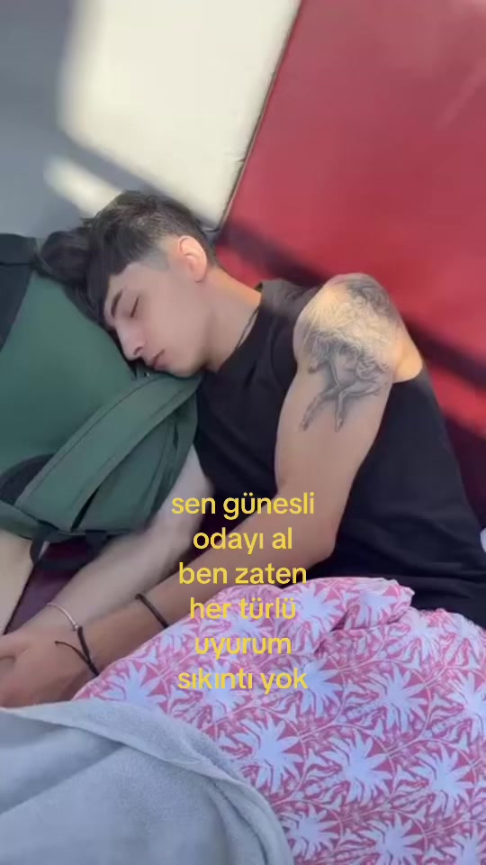 @𝐥𝐚𝐫𝐚&rsquo;🪽