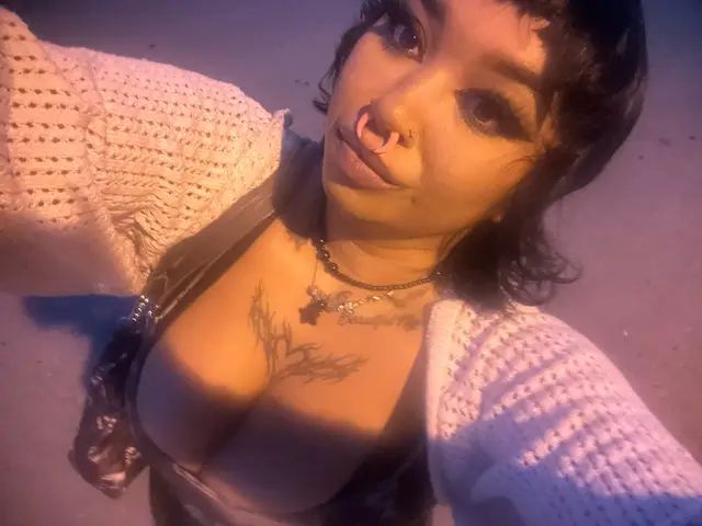 @JadetheDoll