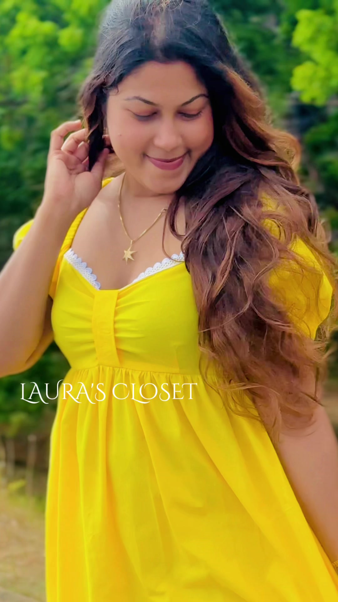 @LAURA'S CLOSET