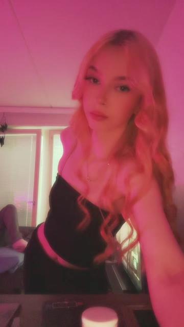 @Nea💫