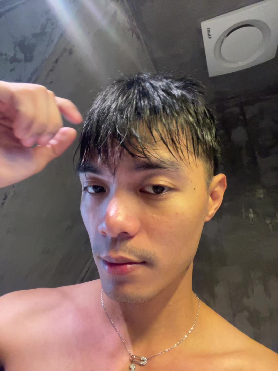 @edrikk