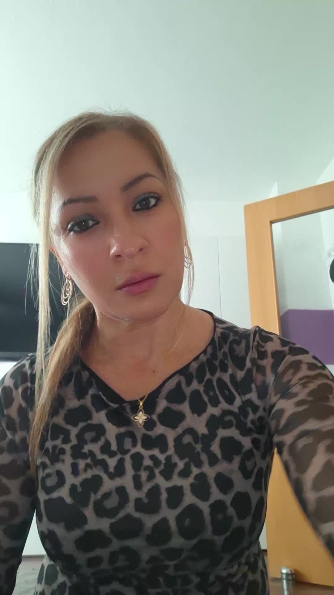 @Ivana 🎙✝️jesus ist Gott ❤️