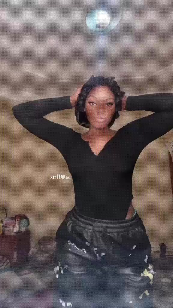 @Dieynaba