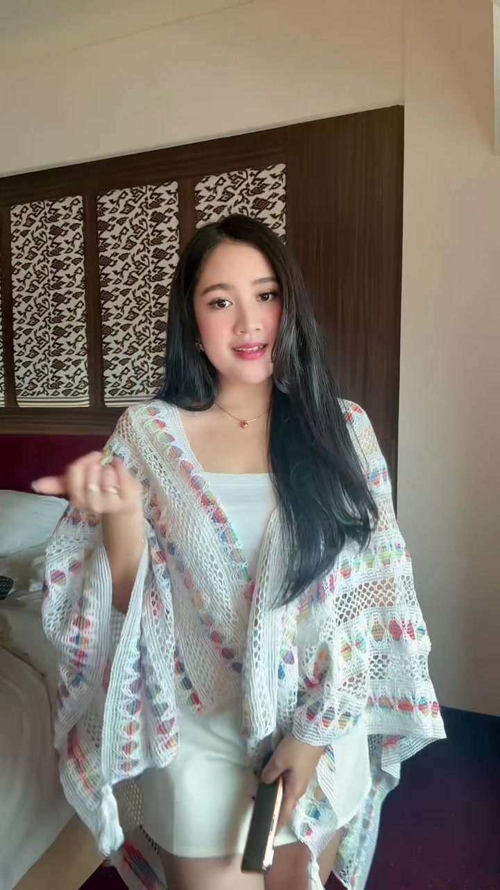@Redika Junikenty