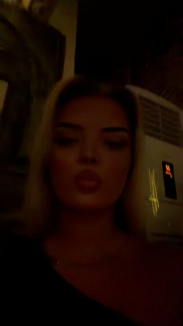 @bleonaaa