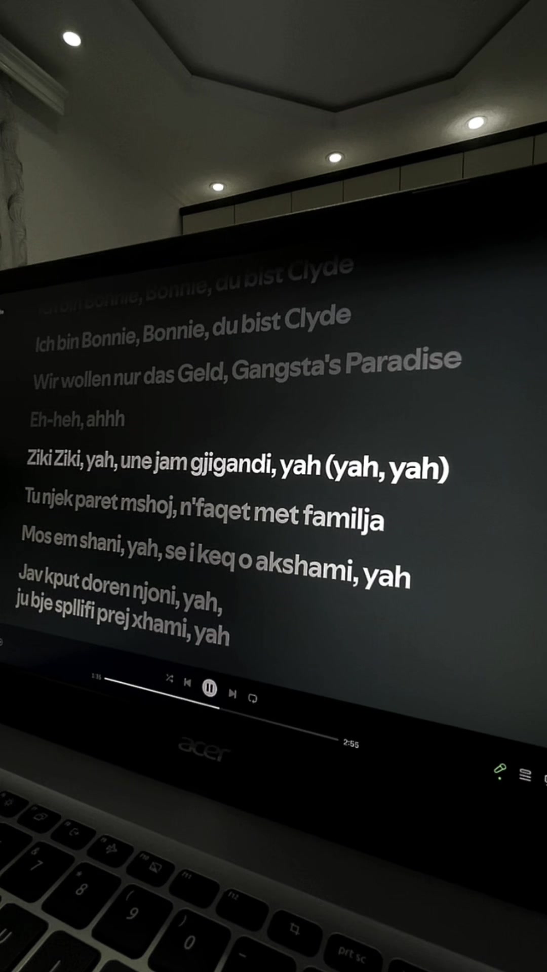@lyrics_tixhee