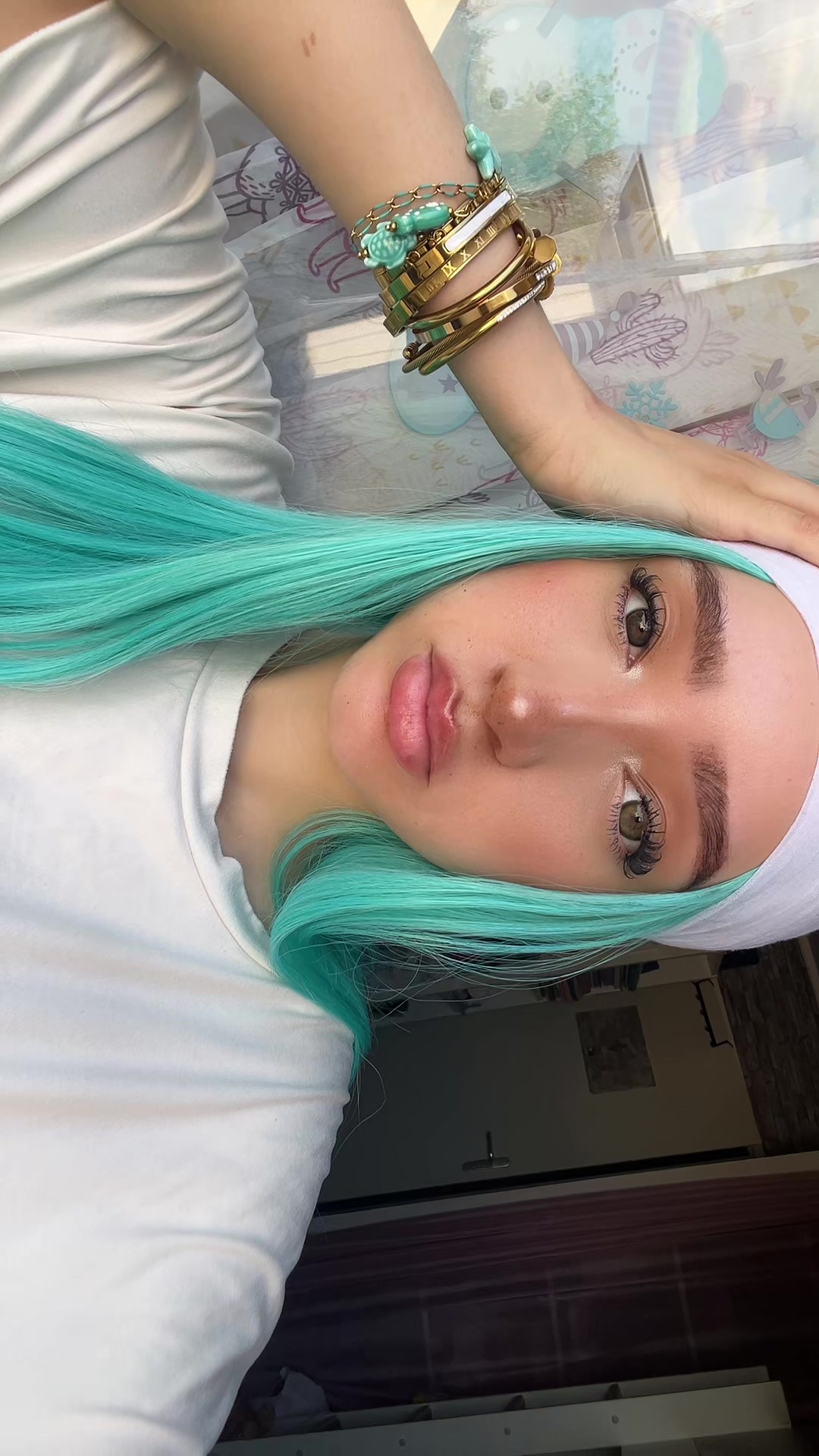 @𝐁𝐋𝐇