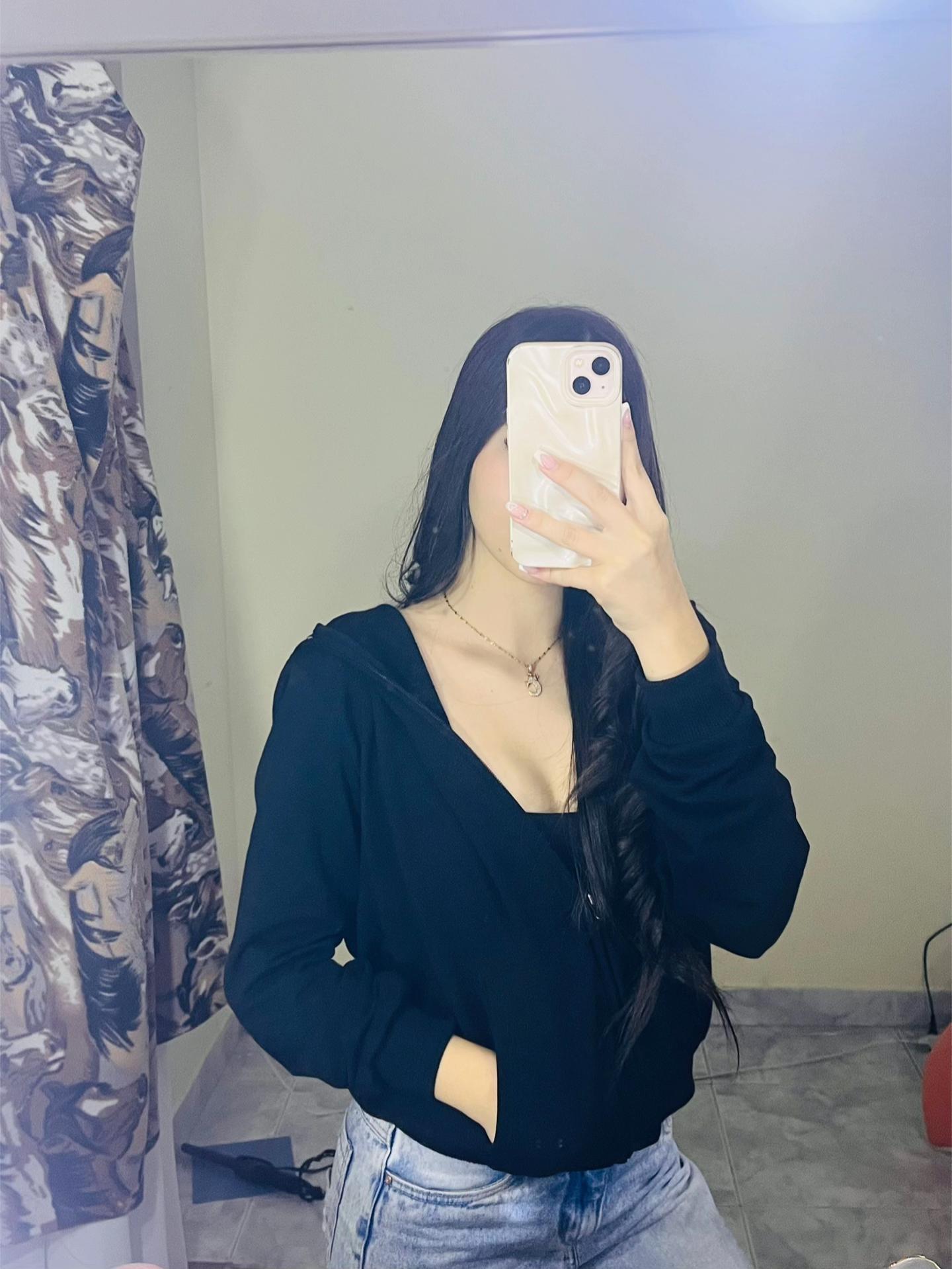 @𝐜𝐚𝐦𝐢