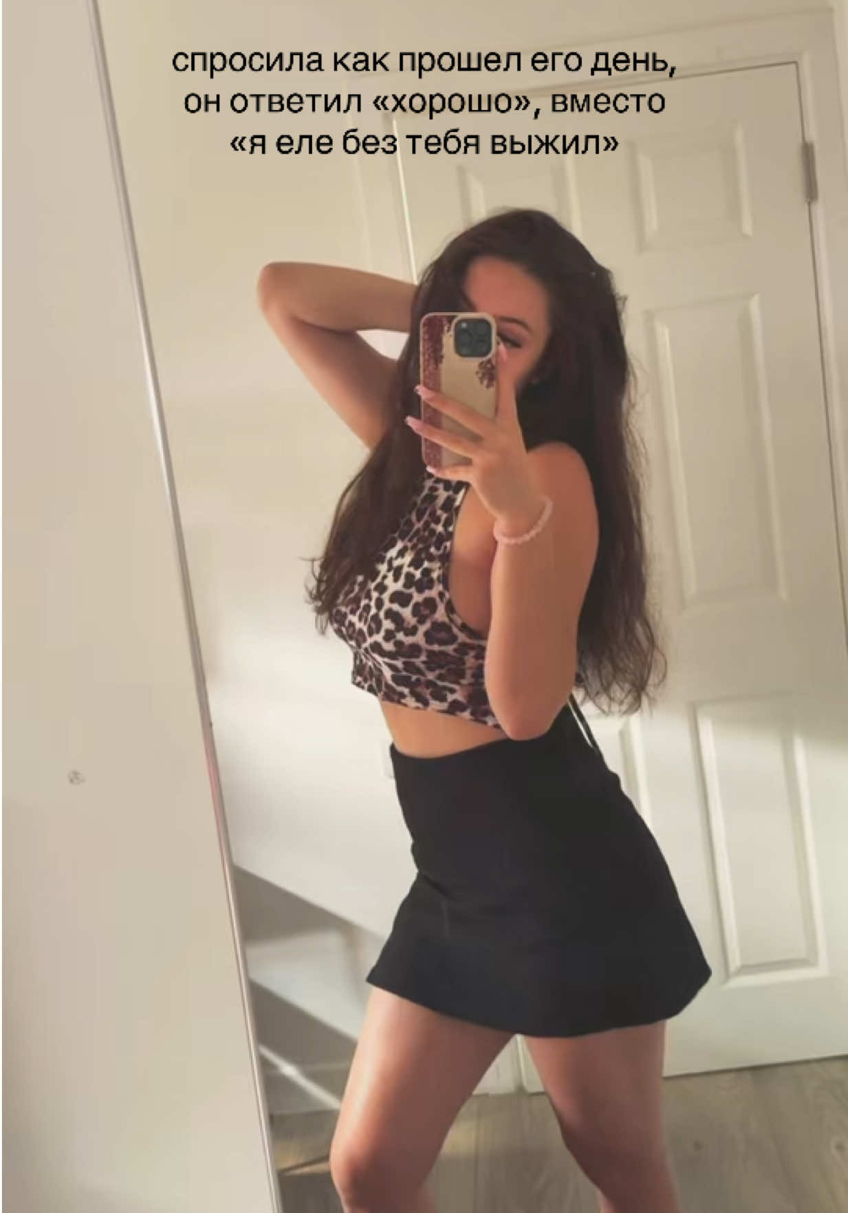 @_elenau_