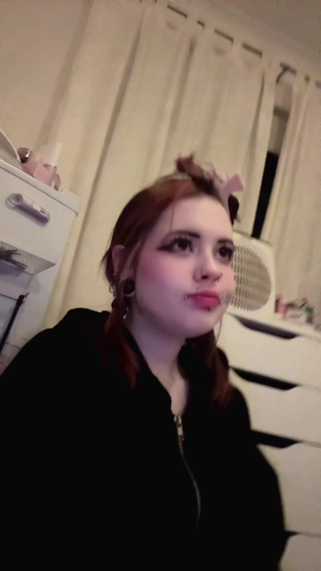 @snowflak3ee