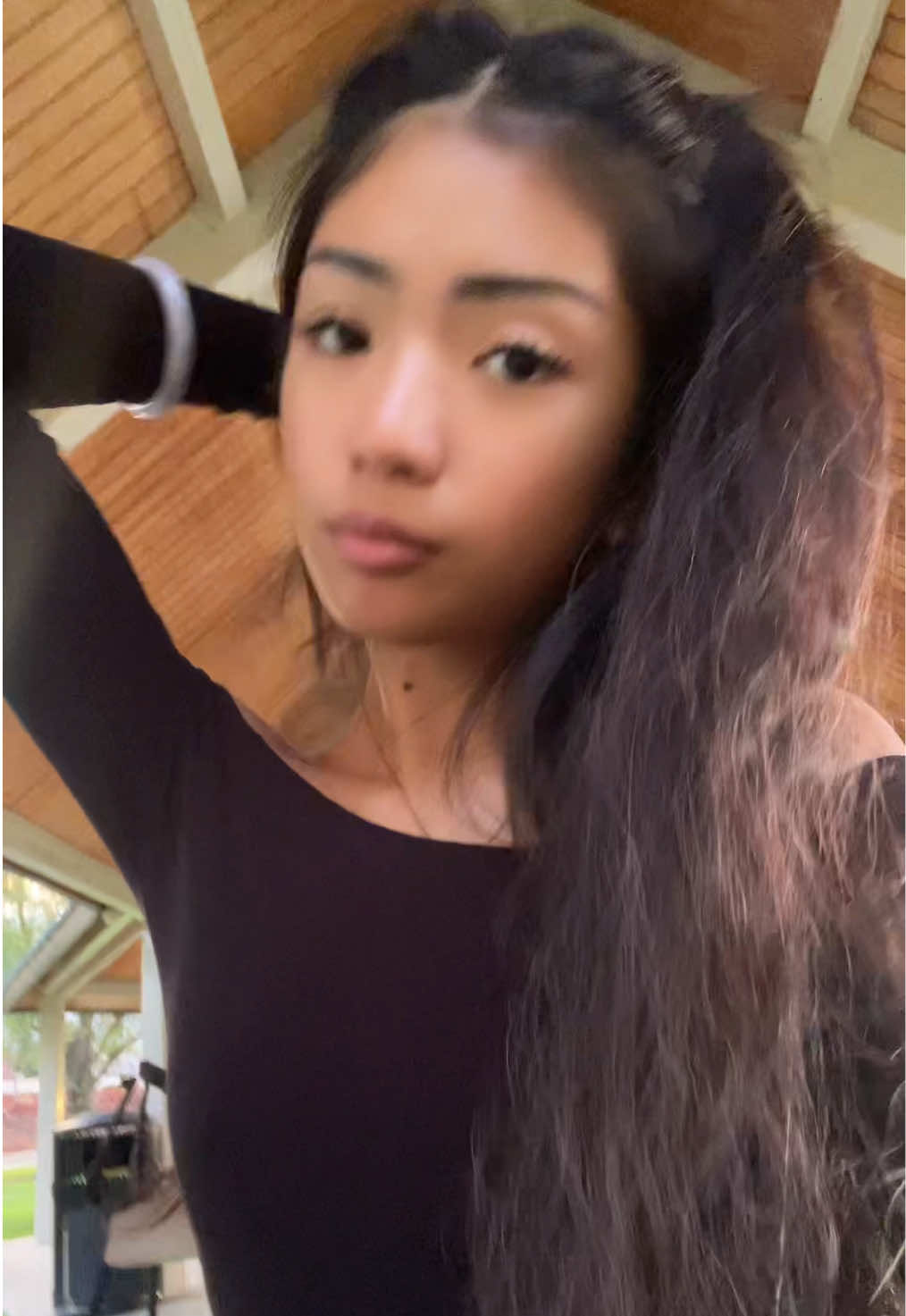 @⃟