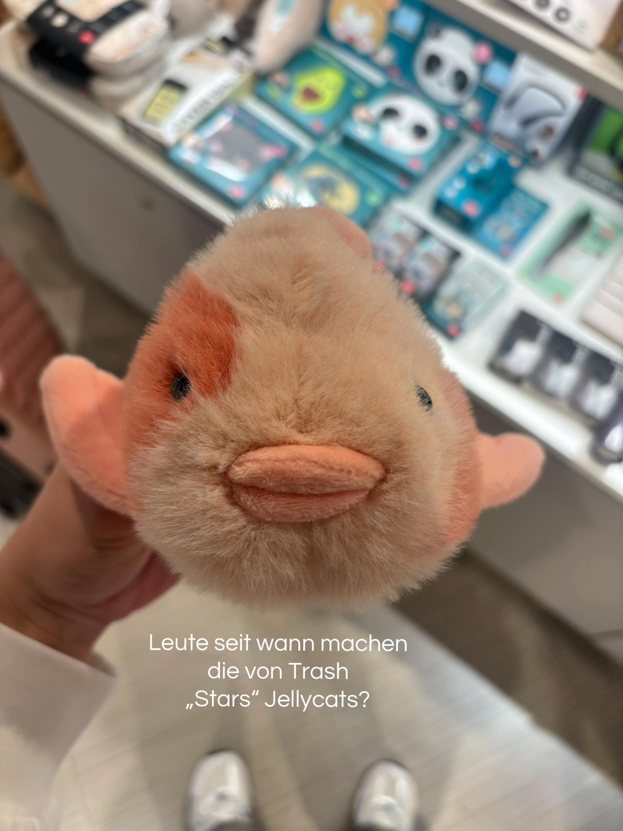 @𝐄 𝐋 𝐈 𝐒 𝐀🐚