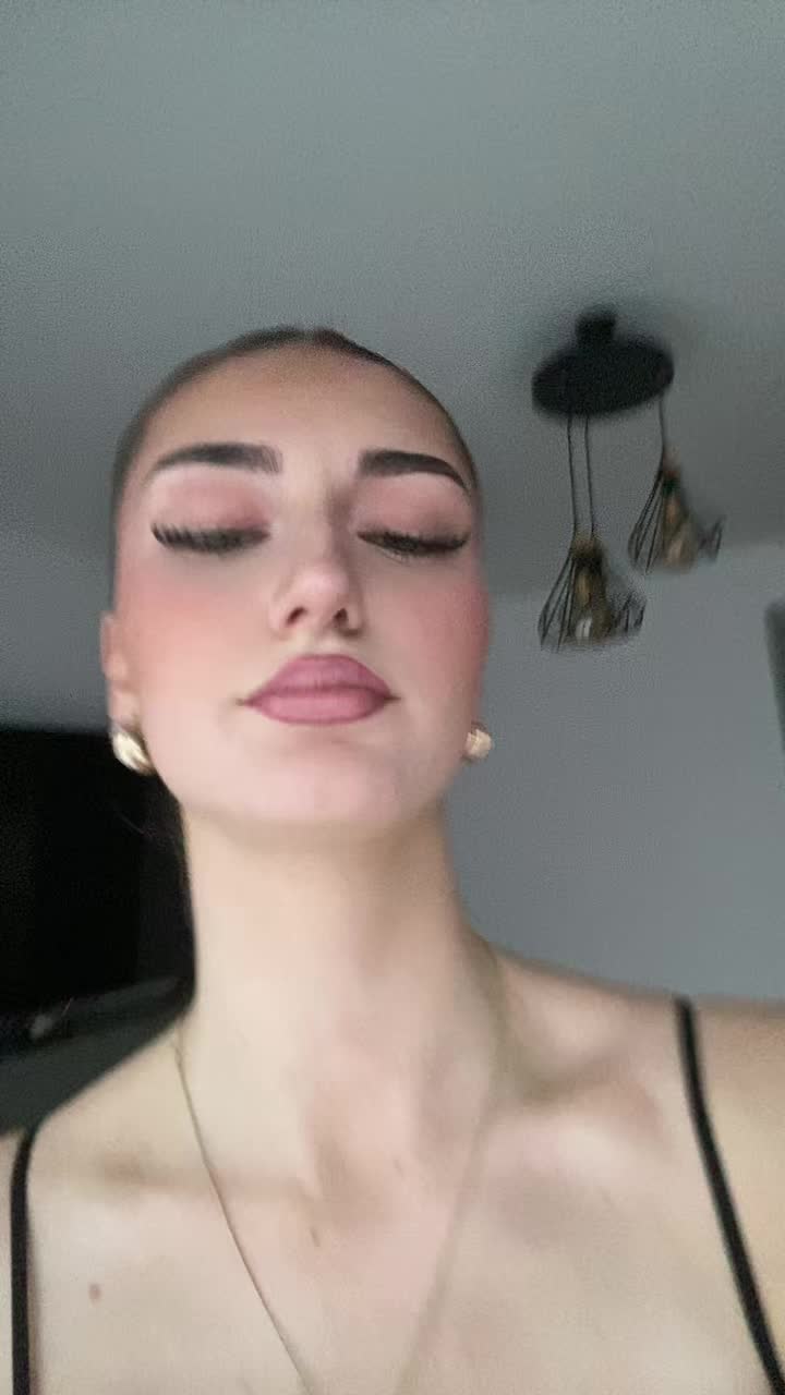 @elsamorina03