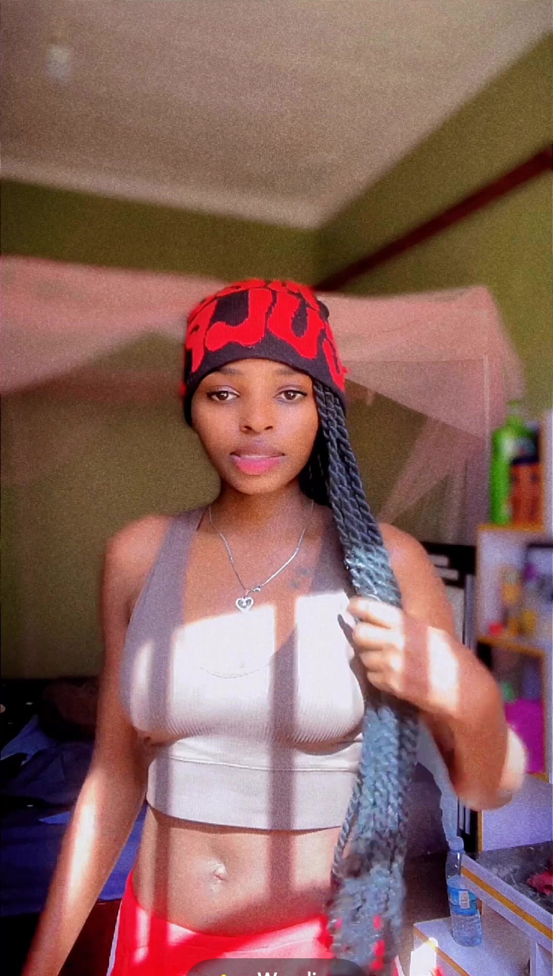 @🌬️~it’s ~🦋pretty ~🌬️
