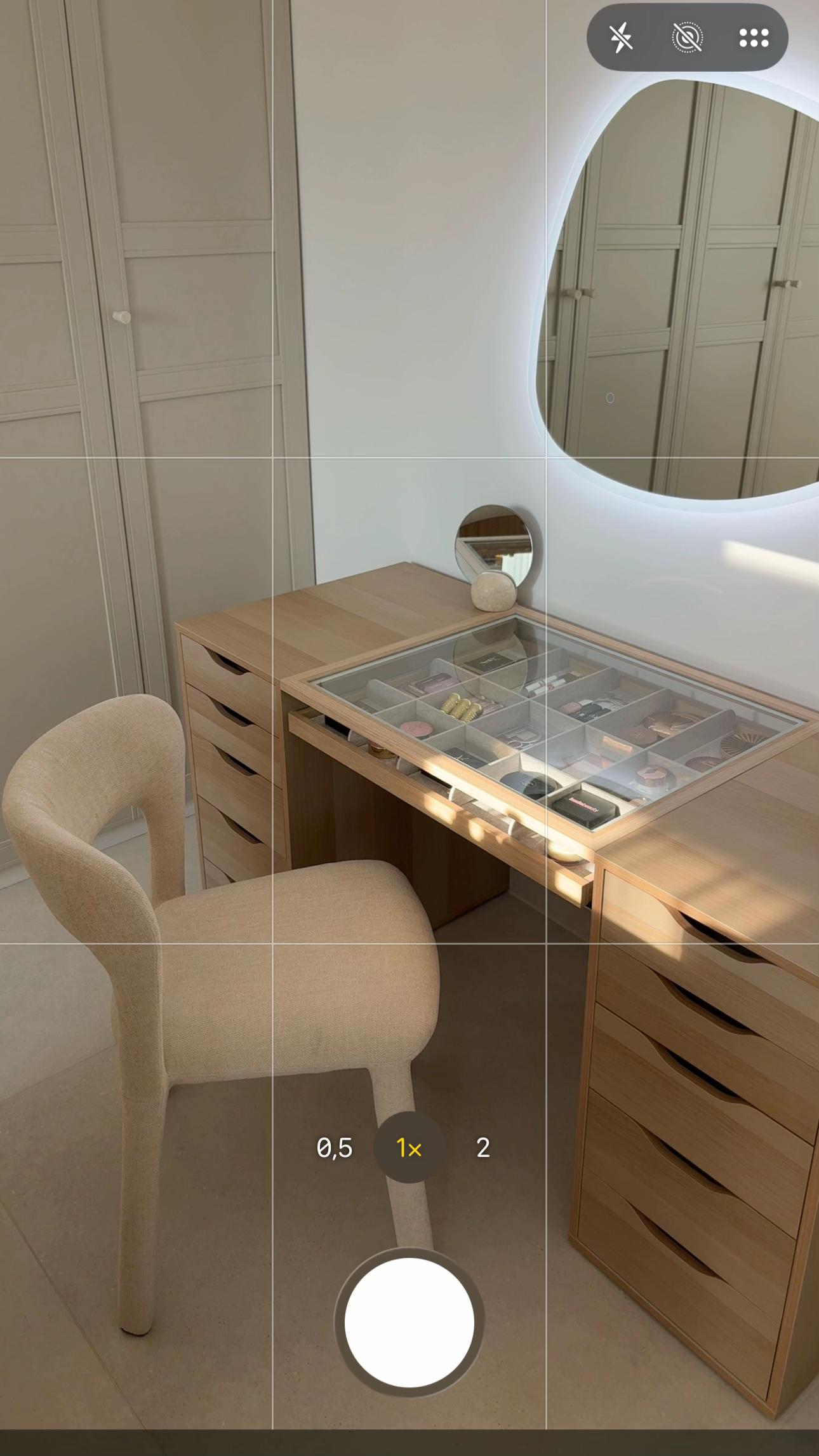 @tubi.interior