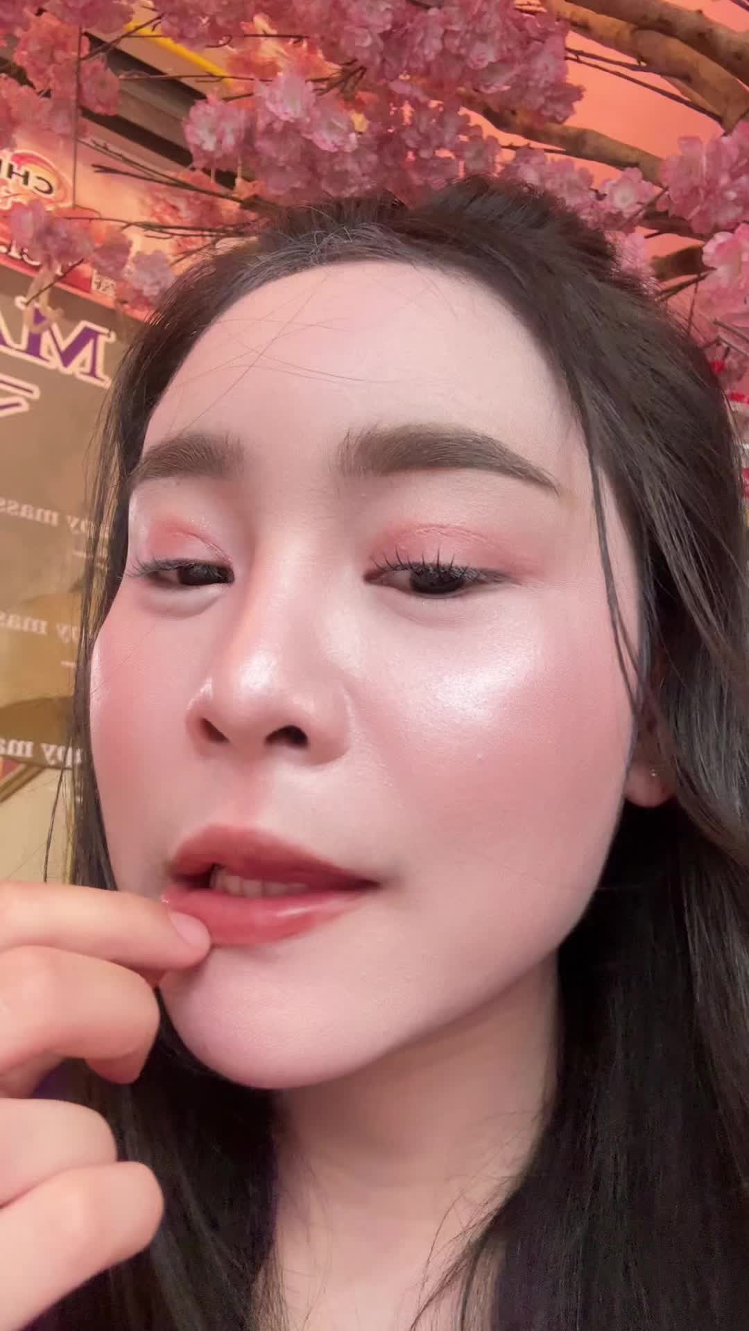 @หน๋อย หน่า ที่หน้าเหวี่ยงๆไง