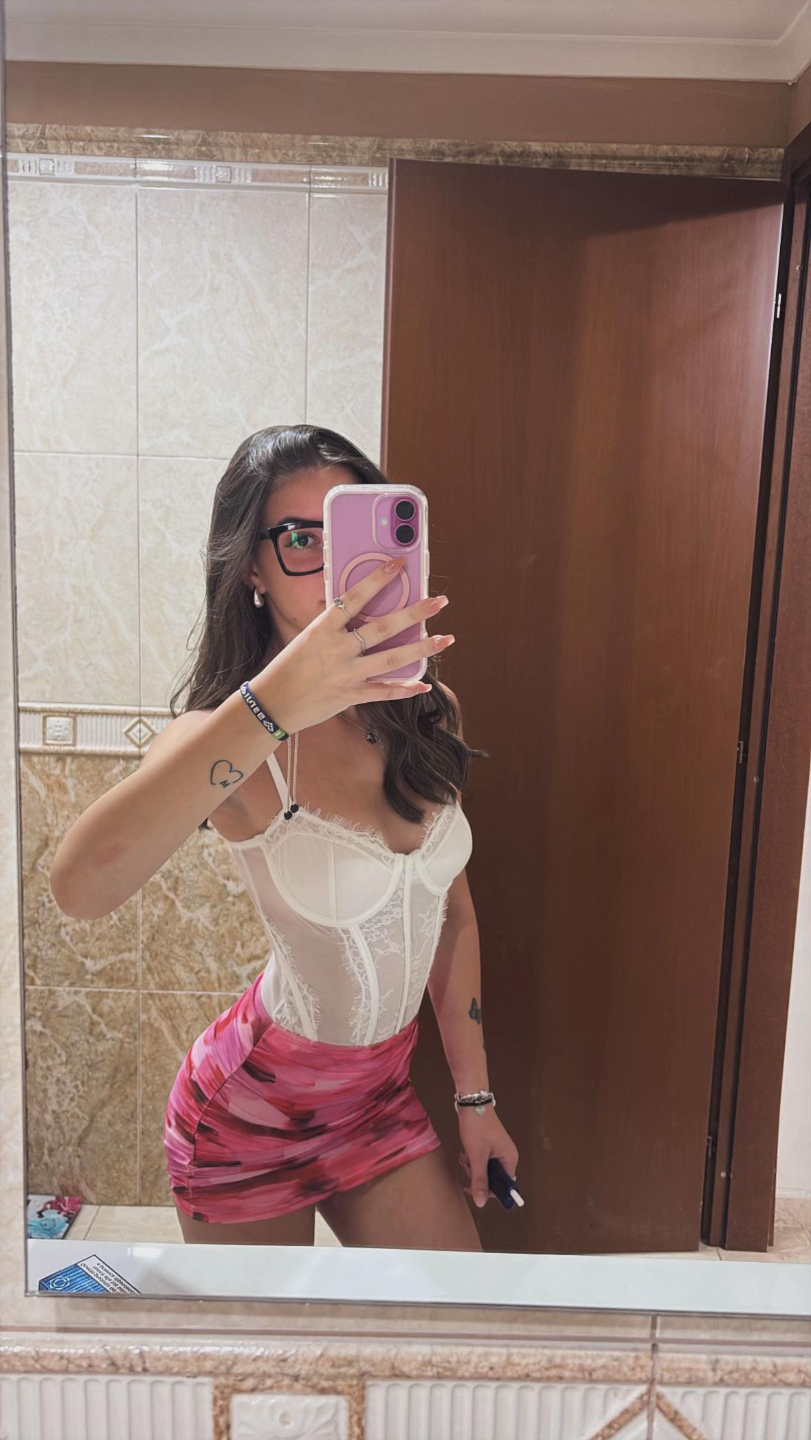 @N&igrave;