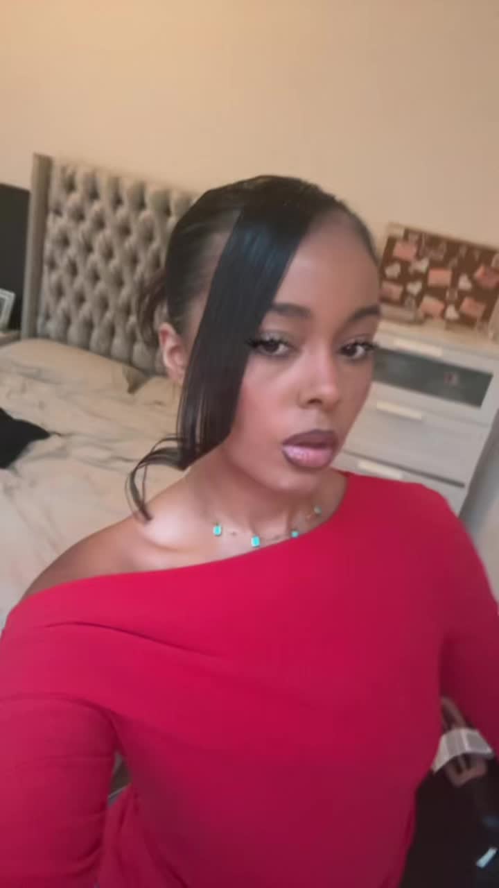 @d3miahx