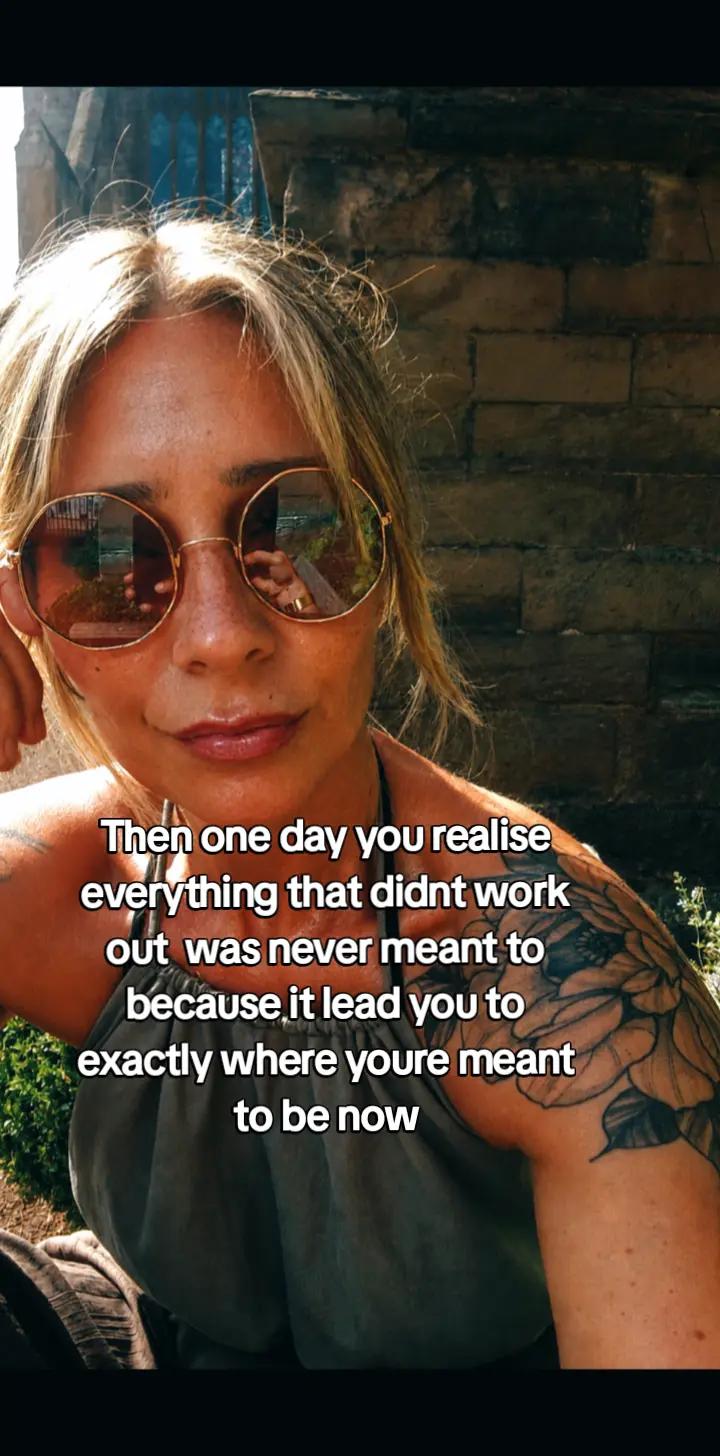@Charlie Becca 🦋♒️