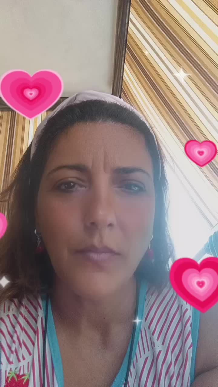 @claudia