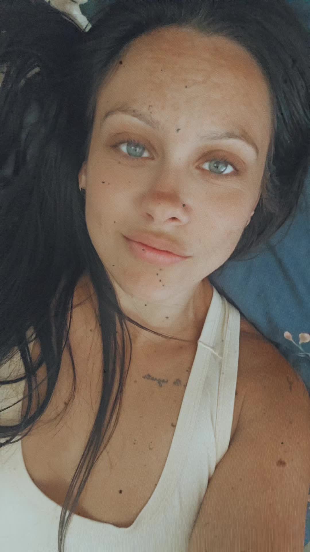 @Live&hearts;️Love&hearts;️Laugh