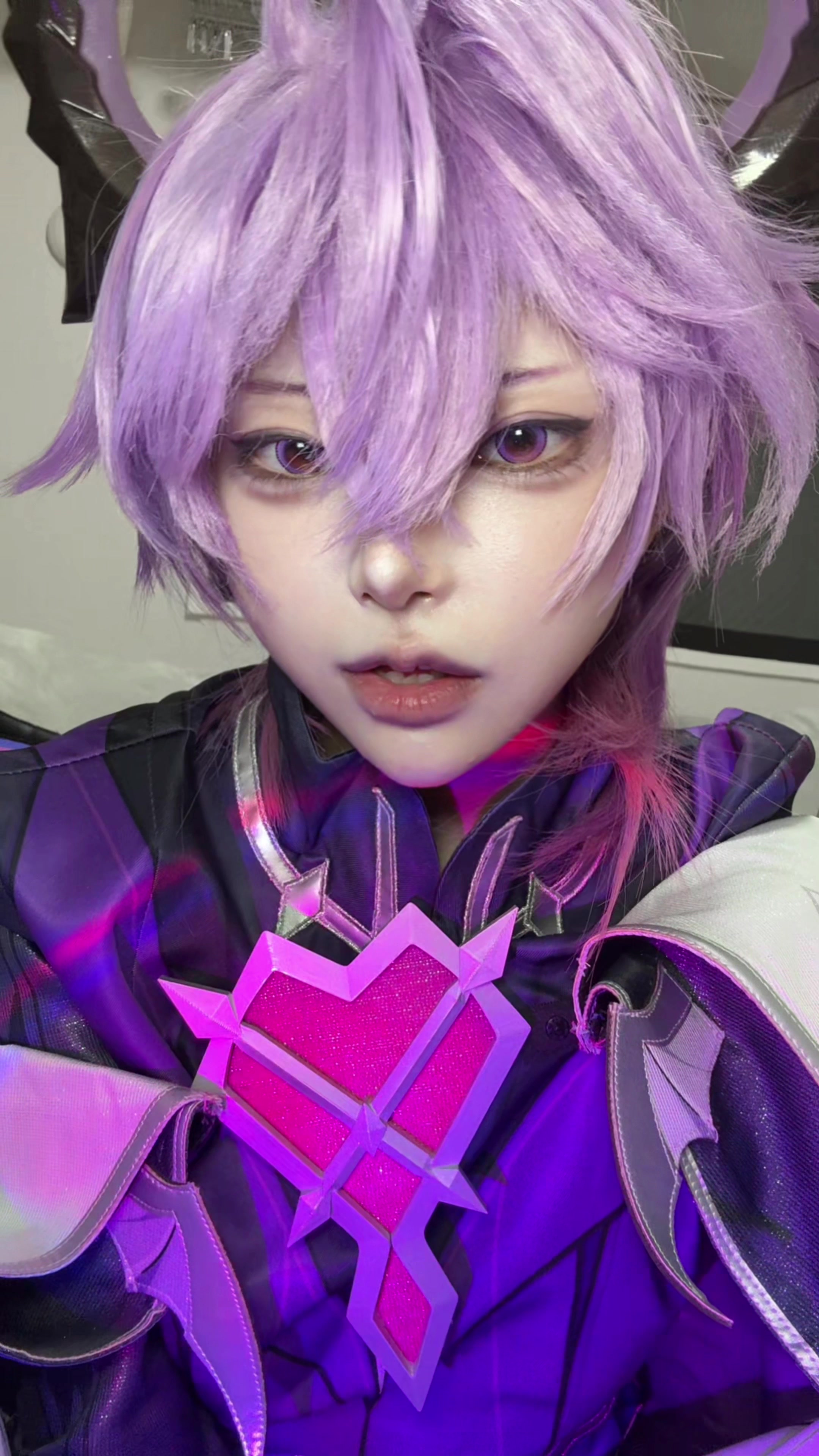 @あるく