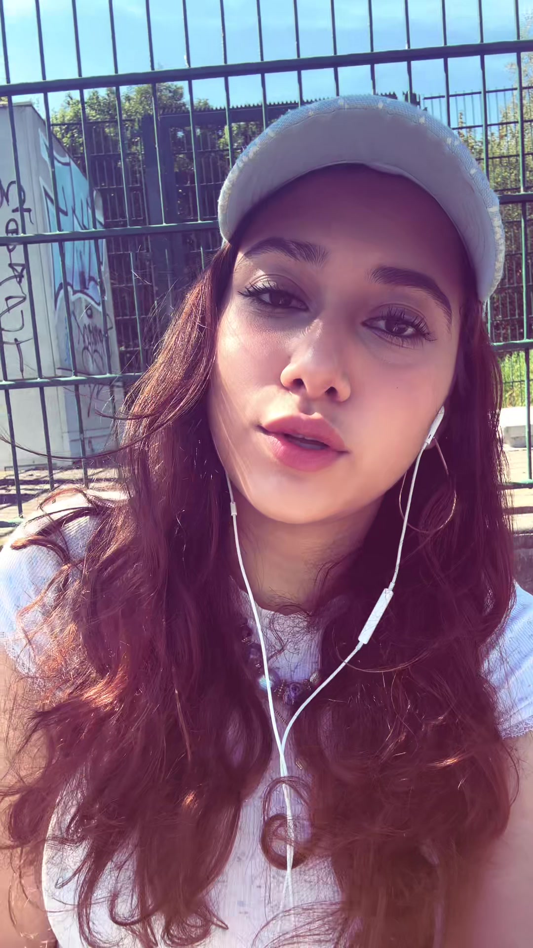 @yasmin