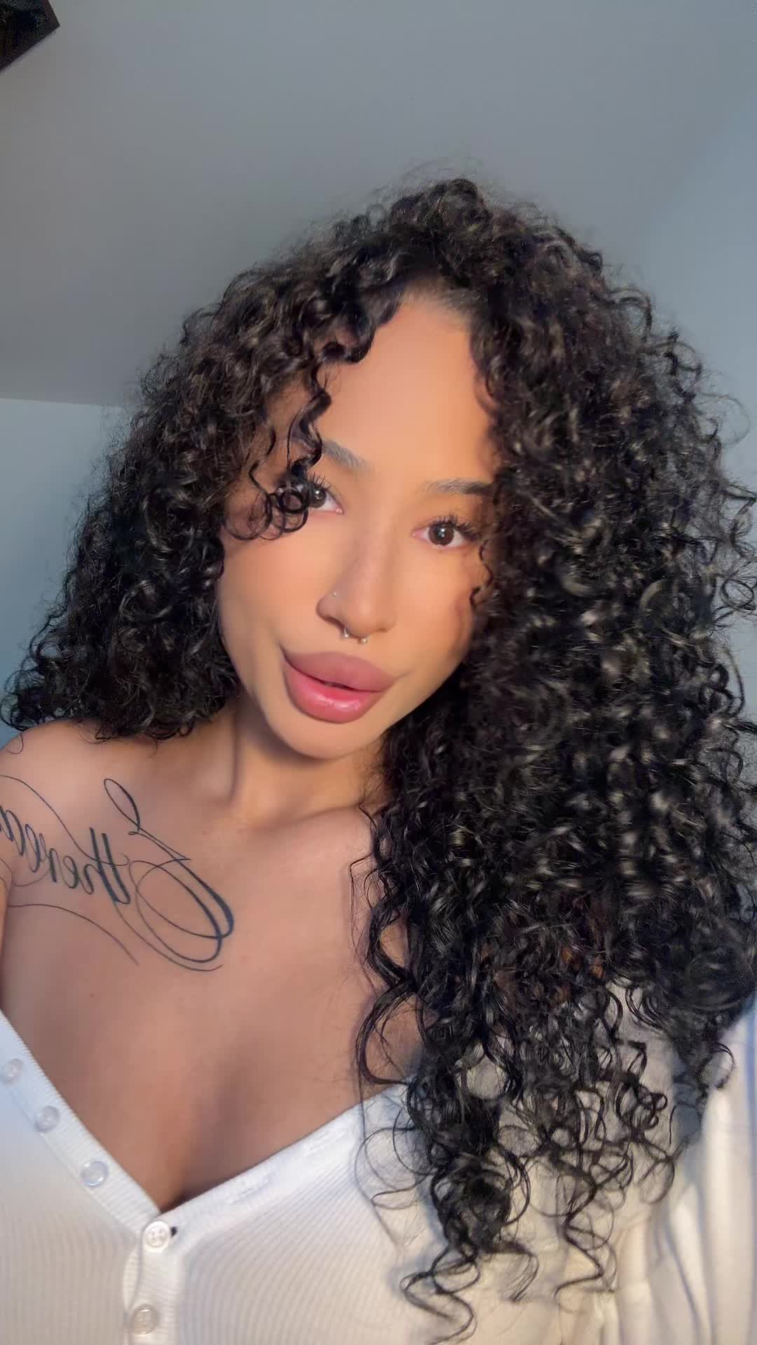 @olga | ig:zar3mb4