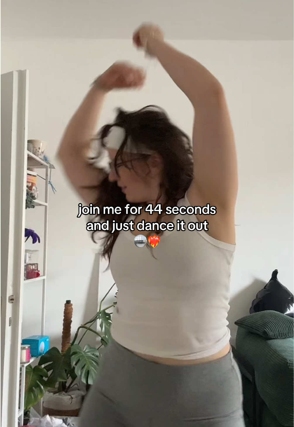 @Kira Angela 🩰