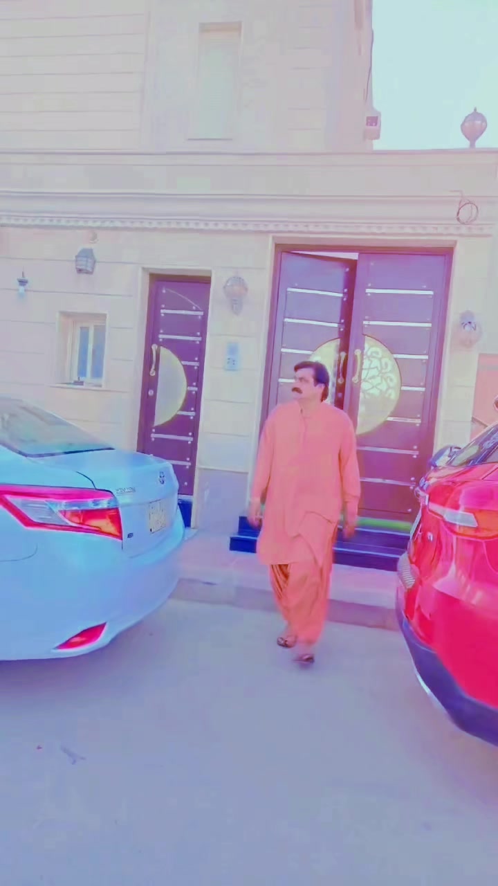 @Huzoor Bux Khoso