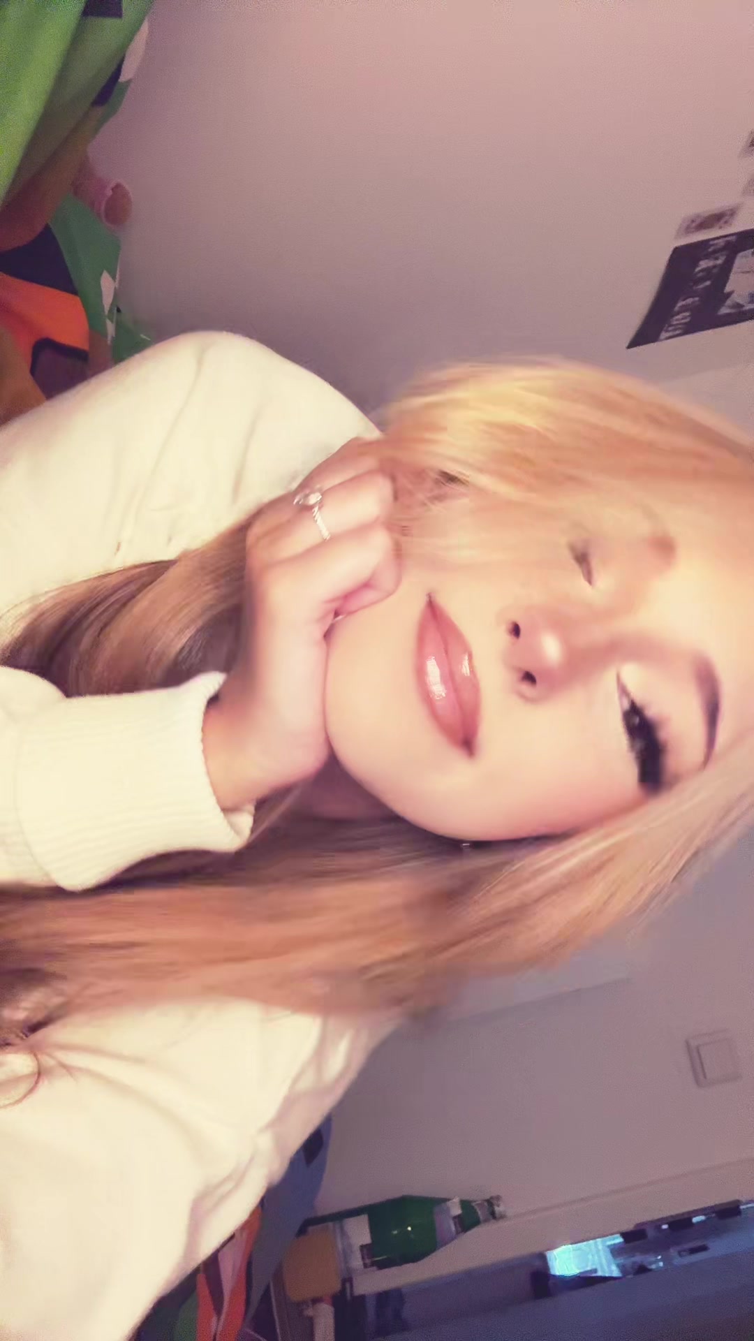@yklaurx