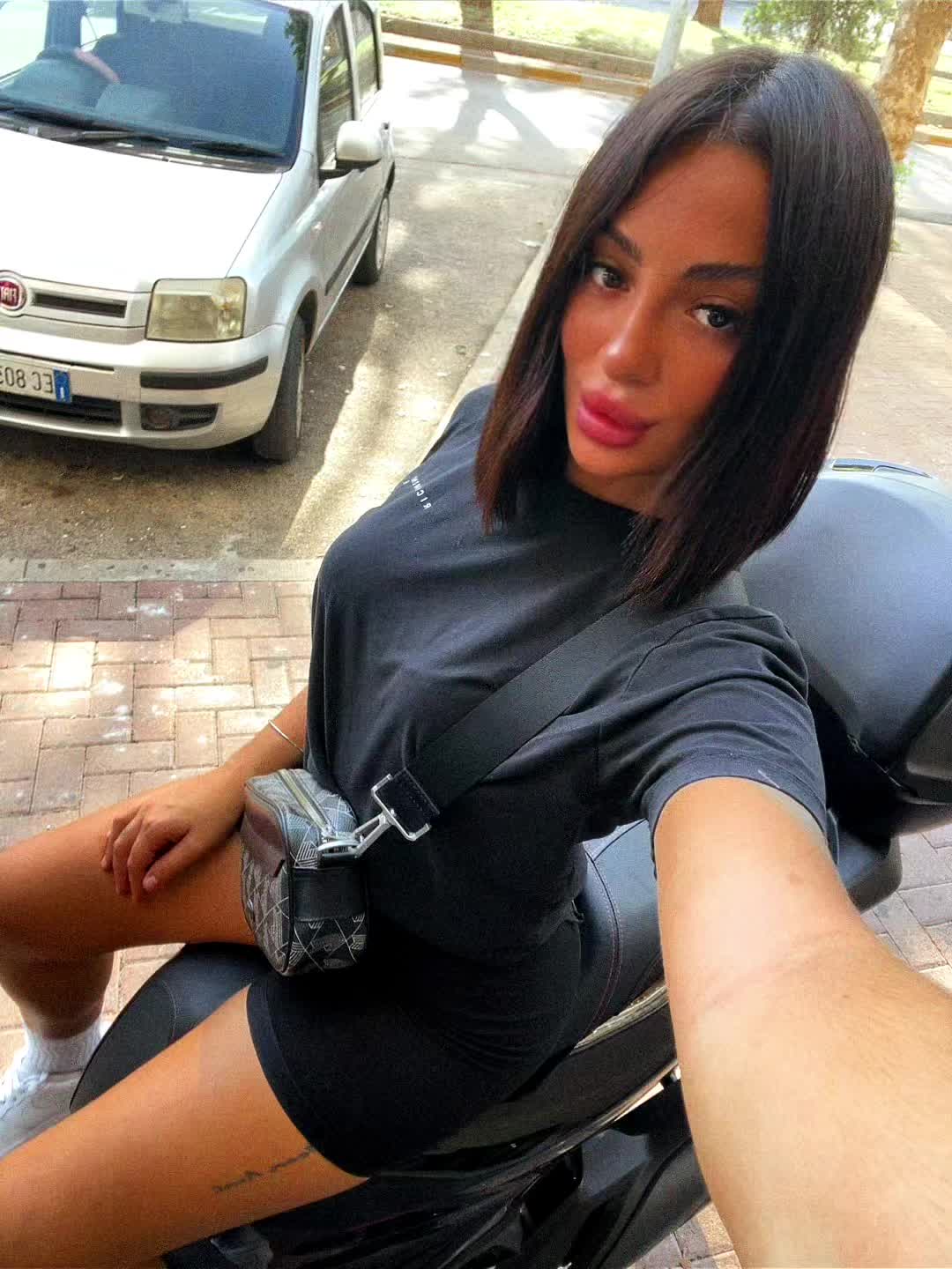 @Laura Maugeri
