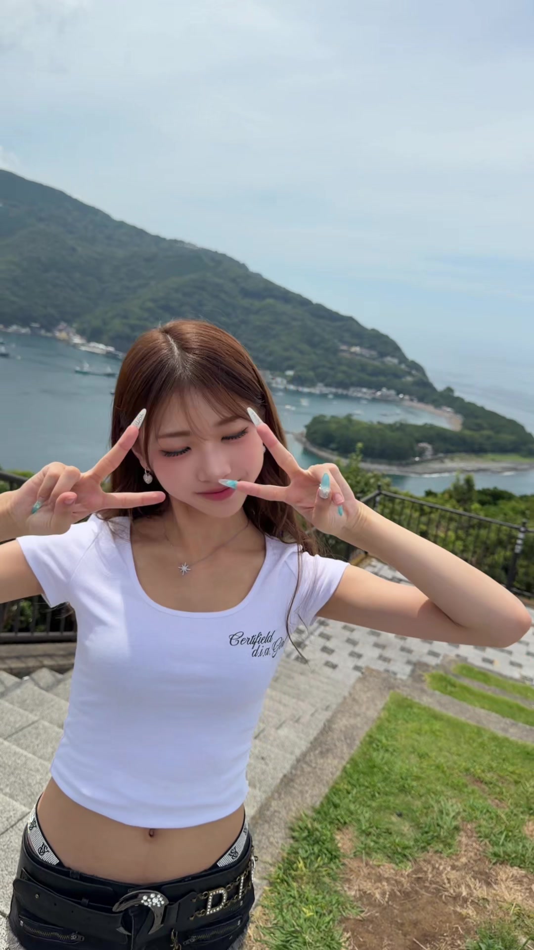 @瑚彩