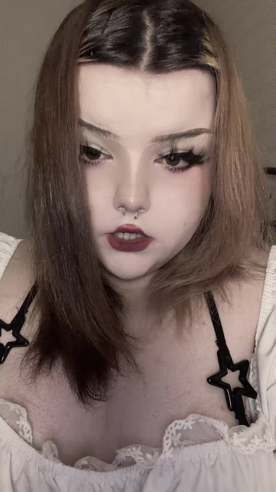 @♰ 𓏼  𝐰𝐢𝐥𝐥𝐨𝐰 ◞