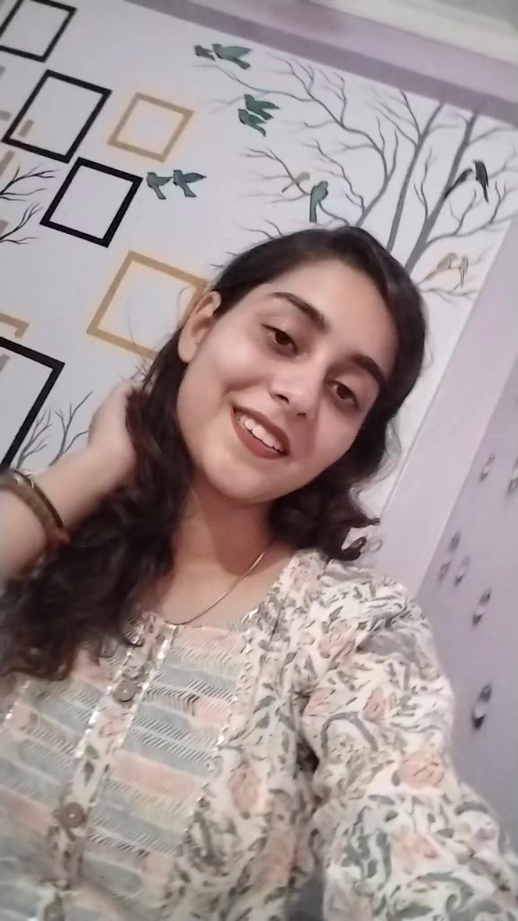 @Kalie (कली)