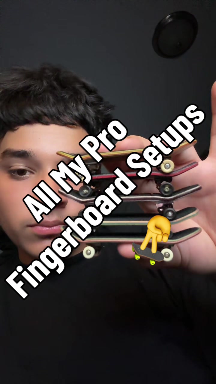 @\(๑╹◡╹๑)ﾉ♬