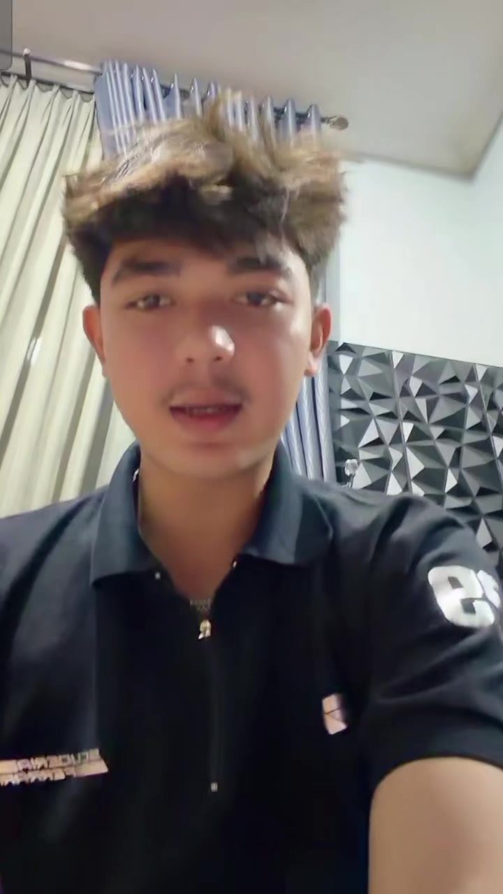 @𝙻&iota;ℓу 🐣