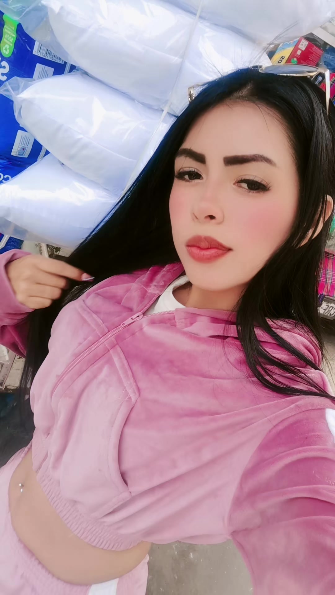 @𝕀𝕟𝕖𝕤 𝕞𝕠𝕟𝕫𝕠𝕟