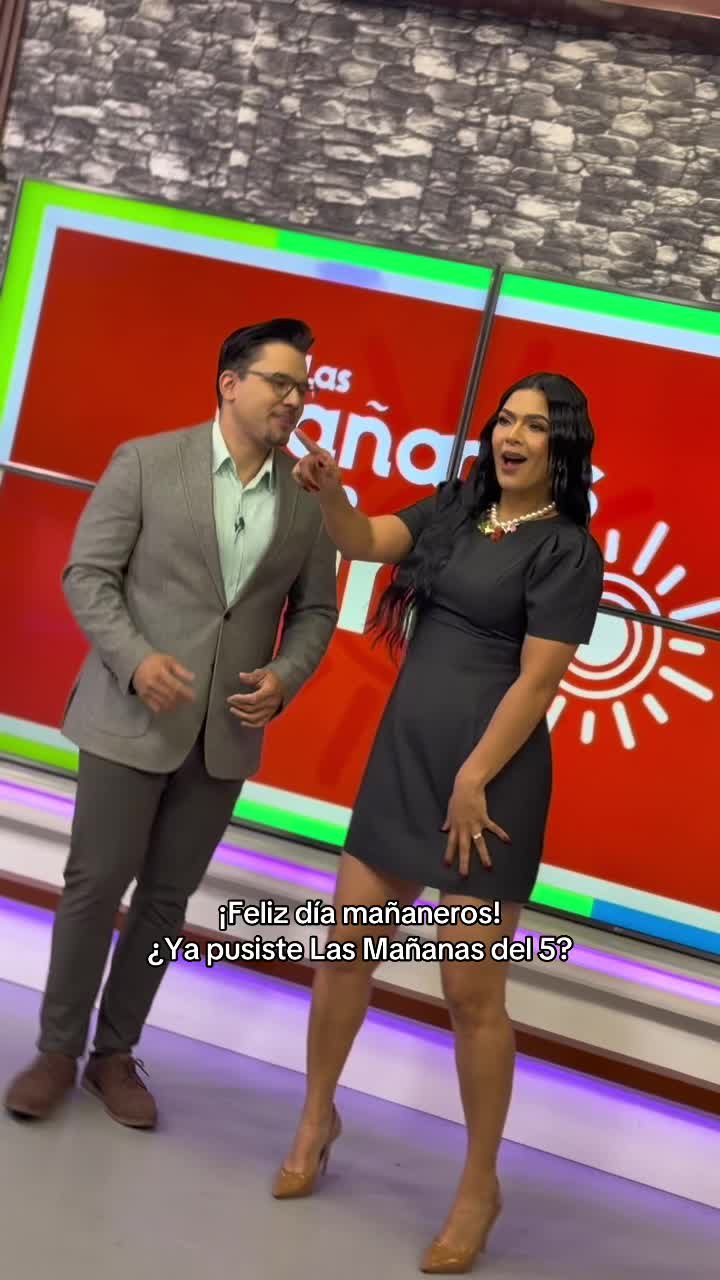 @Las Ma&ntilde;anas Del 5