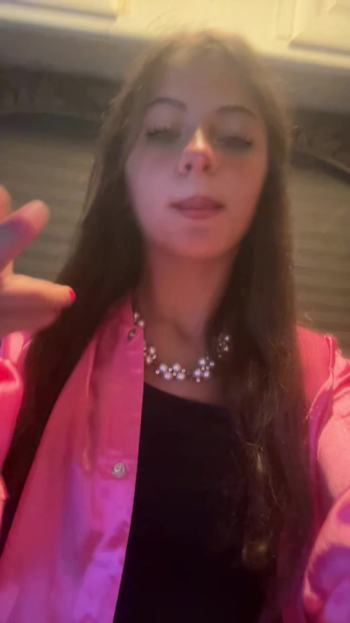 @Kiana