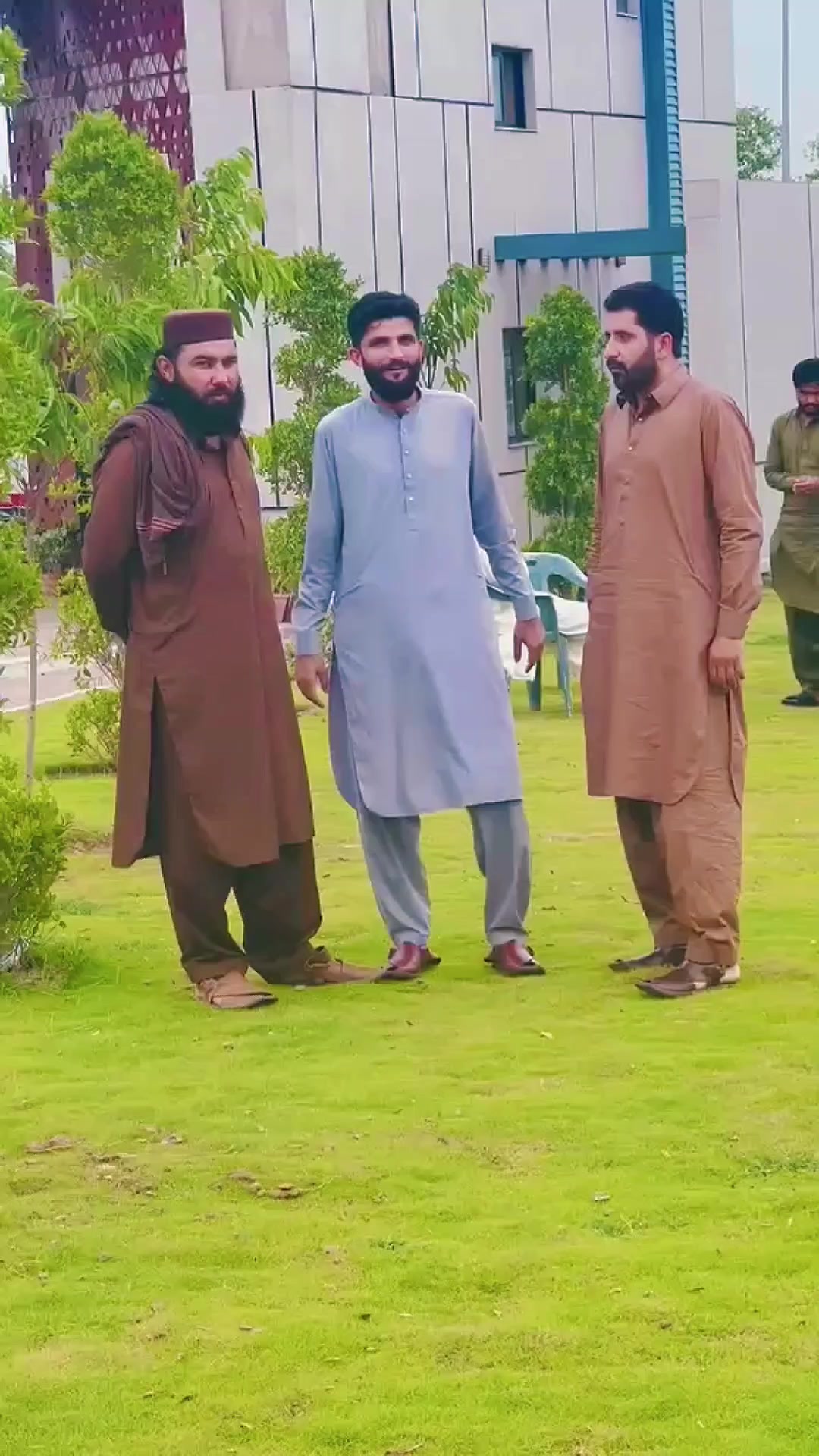 @NaeeM  janan🦁